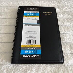 AT-A-GLANCE 2025–2026 Daily Planner | Academic Appointment Book | Black Agenda